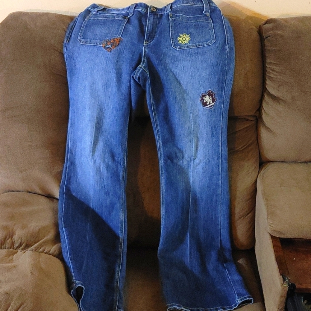 Jeans